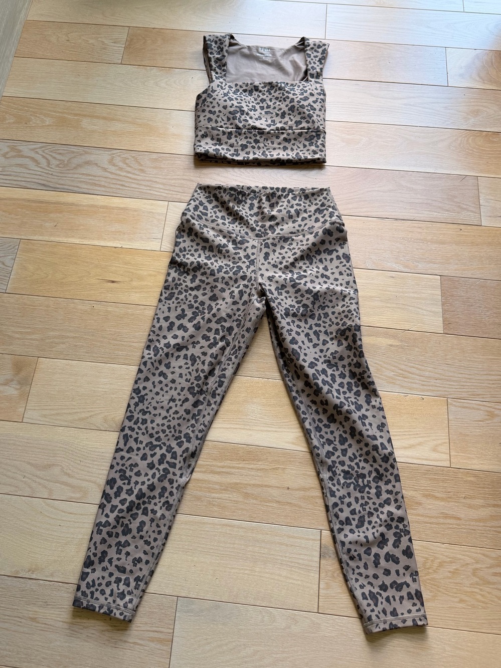 Abercrombie & Fitch YPB Leopard Print Leggings and Crop Top Set cheetah